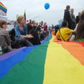 Konstitucinis Teismas tęsia bylos nagrinėjimą dėl Danijoje partnerystę sudariusių homoseksualų teisių