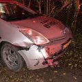 Vilniuje girtas keleivis bandė pasmaugti taksistą ir pagrobė jo automobilį