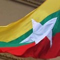 Naujoji Birmos vėliava sukėlė nuostabą dėl panašumo į Trispalvę