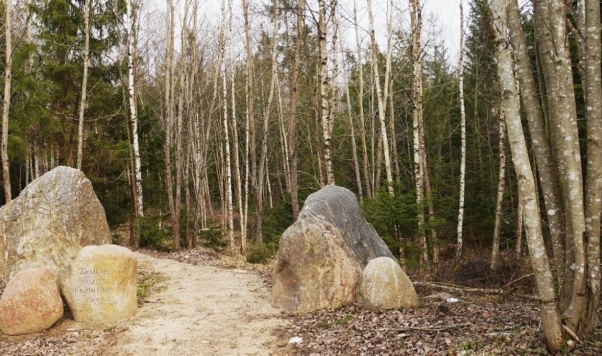 Akmenų rūžos takas Tytuvenų reg. parke
