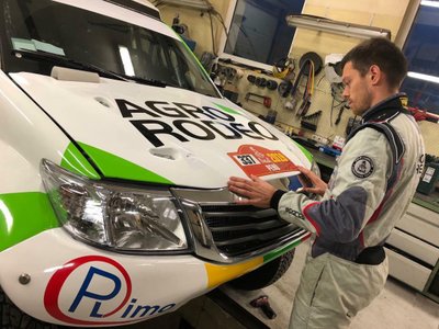 Vaidoto Žalos ir Sauliaus Jurgelėno "Agrorodeo" ekipažas gavo 337 startinį numerį 2019 Dakaro ralyje