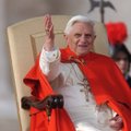 Vatikanas: Benediktas XVI visą naktį buvo stebimas gydytojų