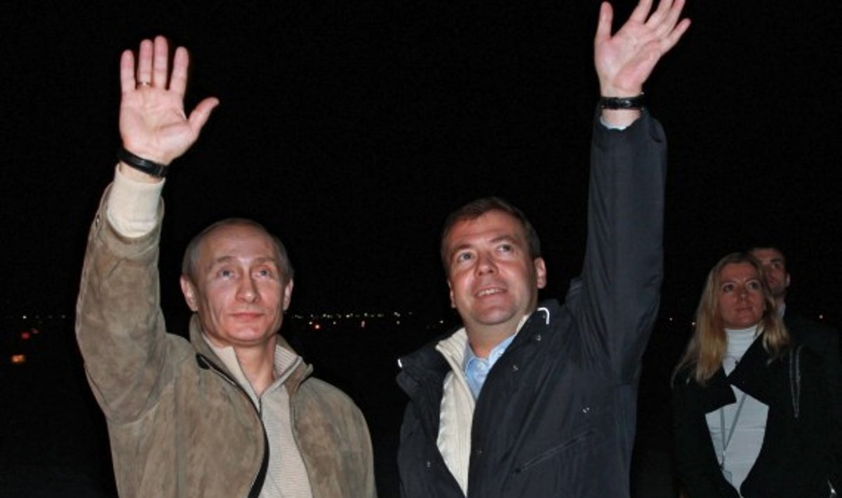 Vladimiras Putinas ir Dmitrijus Medvedevas