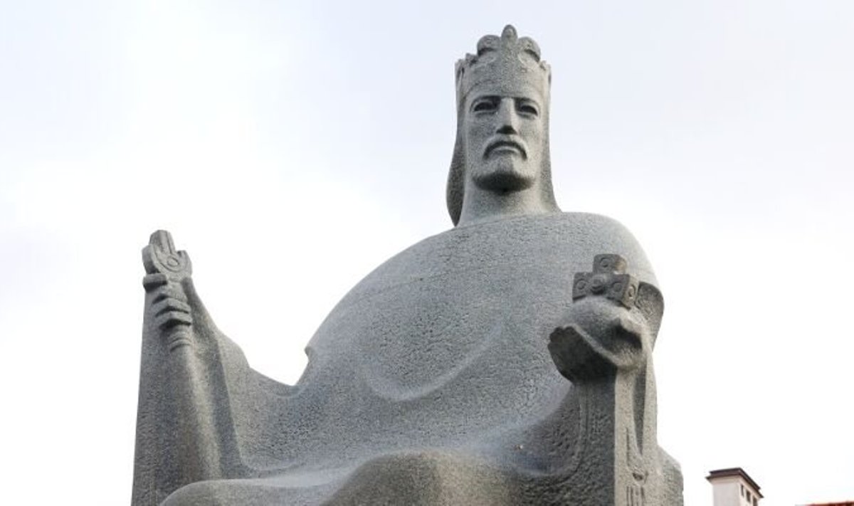 Statue of King Mindaugas in Vilnius