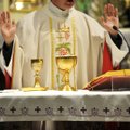 Kauno priemiesčio kunigas neapsikentė parapijiečių elgesio: paprašė slėpti savo „grožybes“