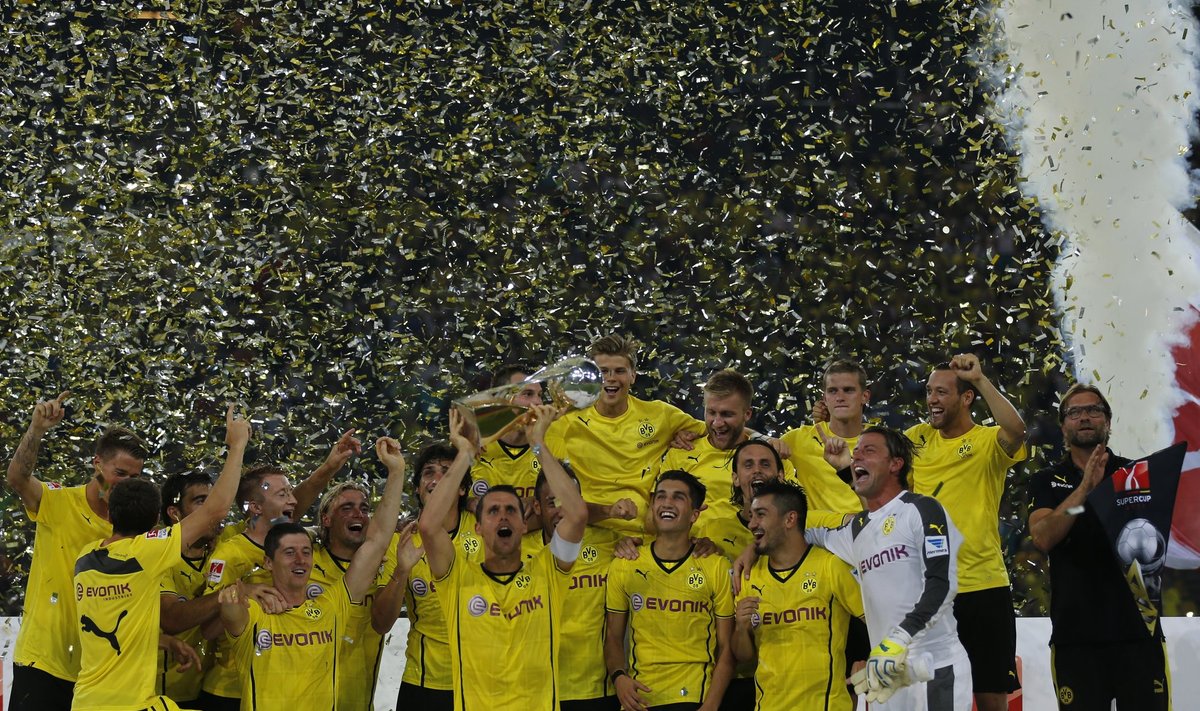 Supertaurę Vokietijoje iškovojo Dortmundo komanda