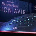 „Mercedes-Benz“ pristatė filmo „Įsikūnijimas“ įkvėptą automobilį