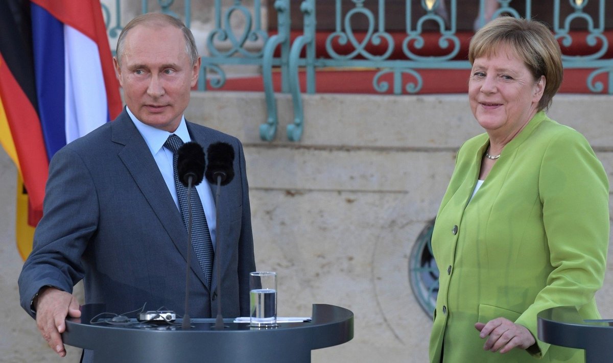 Angelos Merkel ir Vladimiro Putino susitikimas