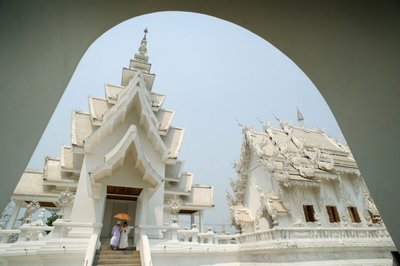 Wat Rong Khun šventykla