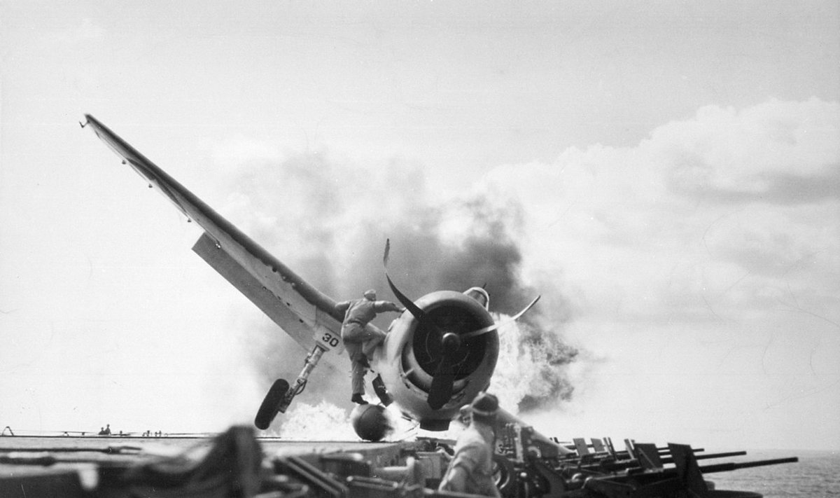 Orlaivio katastrofa. 1943-ieji. Asociatyvi nuotr.