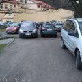 Automobiliai užėmė Sereikiškių parką