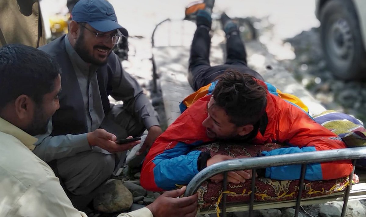 Pakistane sraigtasparniu išgelbėti šeši alpinistai