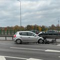 В Вильнюсе из-за ДТП было остановлено движение на мосту Гележинё Вилко