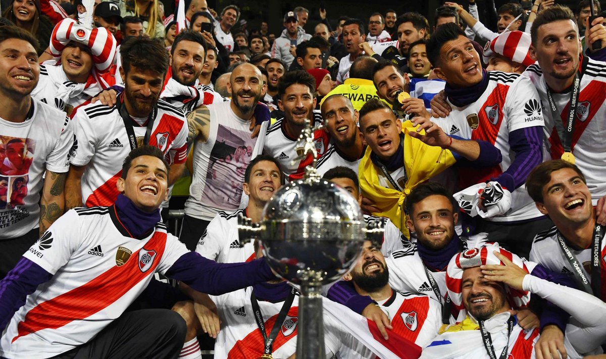 "River Plate" - Copa Libertadores" nugalėtoja 
