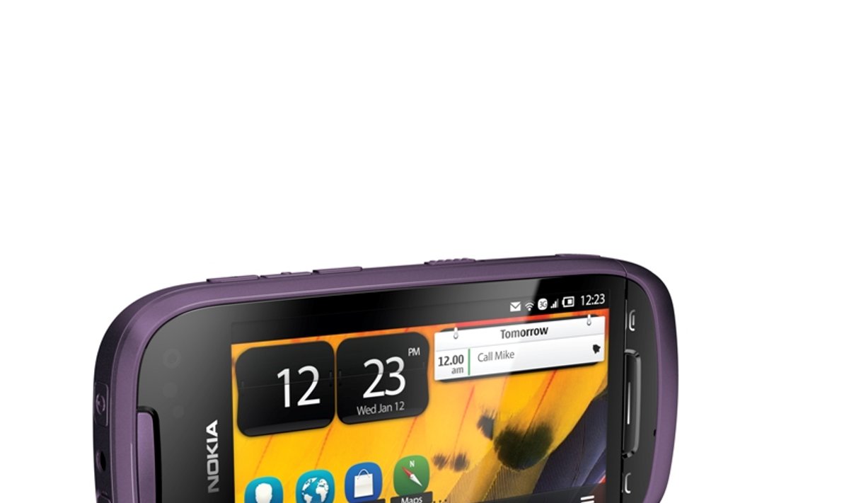 "Nokia 701" išmanusis telefonas