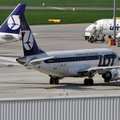 Lenkijos avialinijų lėktuvui neleido išskristi iš Londono, paaiškėjus, kad jo pilotai per seni