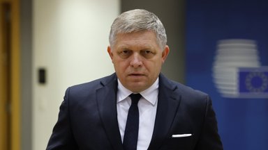 Slovakijos premjero gyvybei nebegresia pavojus