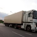 Сообщается о том, что запрещенные товары в Россию нельзя возить и по дорогам: у границы очереди
