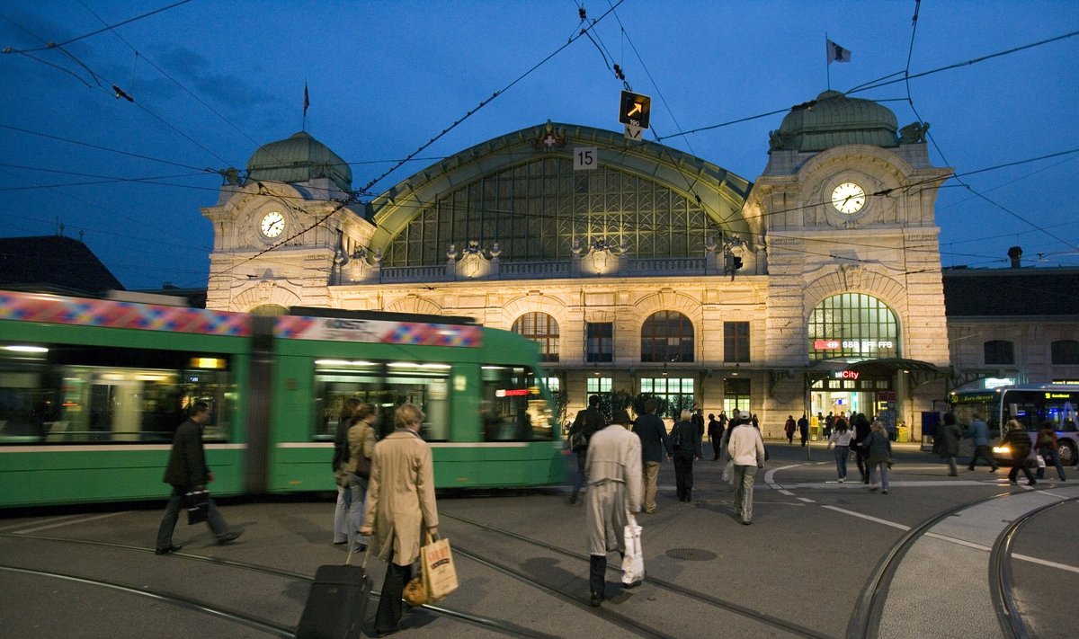 Šveicarijos miesto Bazelio stotis