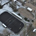Miestelyje Rokiškio rajone sporto entuziastai ruošia ledo aikštelę