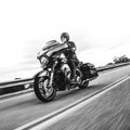 „Harley-Davidson“ pristato naujus galingus turistinius motociklus
