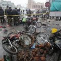 Pakistane per bombos sprogimą žuvo mažiausiai du, sužeisti 22 žmonės