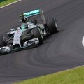 Brazilijos GP: penktadienio treniruotėse greičiausi „Mercedes“ lenktynininkai