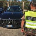 Pasieniečiai sulaikė prabangius vogtus automobilius „Maserati“ ir „Mercedes“, abu vairavo Ukrainos piliečiai