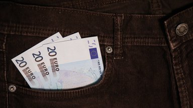 Статистики: услуги дорожали и из-за ведения евро