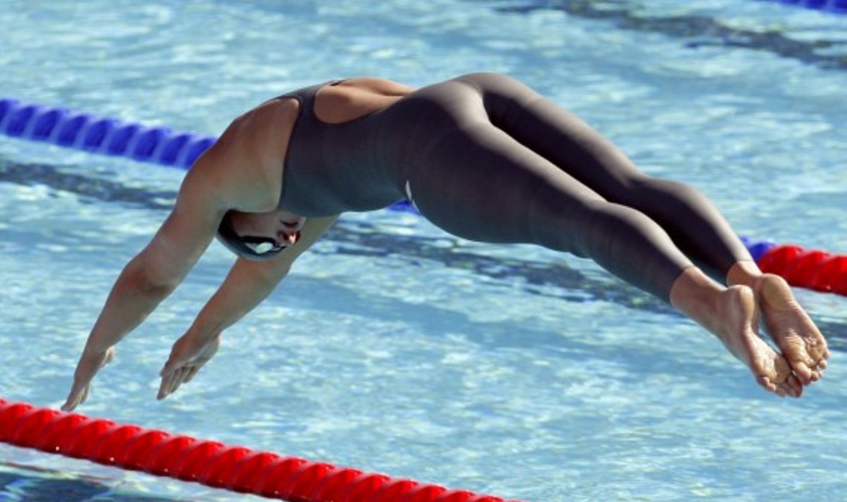 Norvegės Henriette Brekke šuolis pasaulio plaukimo čempionate Romoje