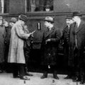 1920 metais lietuviai atvyko į Maskvą pasirašyti taikos sutarties: čia pamatė Rusijos siaubus, po kurių buvo aišku – taikos nebus