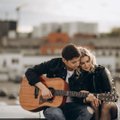 Gitaros pamokoje įsimylėję Gabrielė ir Andžejus įkūrė bendrą verslą: tai, kad esame pora, mums darbe tik padeda