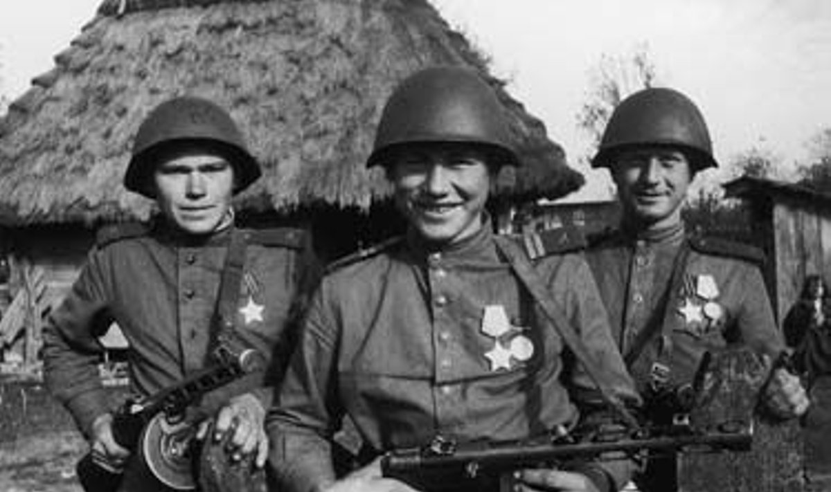 II Pasaulinis karas, sovietmetis, sovietų kariai 