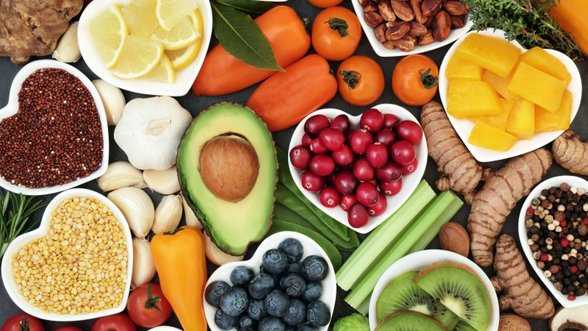Net iki 80 proc. širdies ligų būtų galima išvengti pakoregavus mitybą: įvardijo produktus, kuriuos turėtumėte valgyti