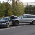 Крупная авария в Вильнюсе, столкнулись шесть автомобилей