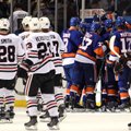 Absoliutus NHL pirmenybių lyderis „Blackhawks“ klubas patyrė 15-ą nesėkmę