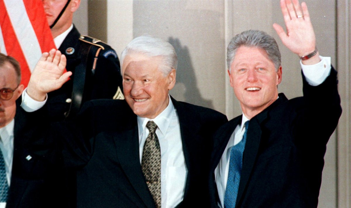 Borisas Jelcinas, Billas Clintonas