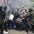 JAV paragino Serbiją paleisti tris sulaikytus Kosovo policininkus