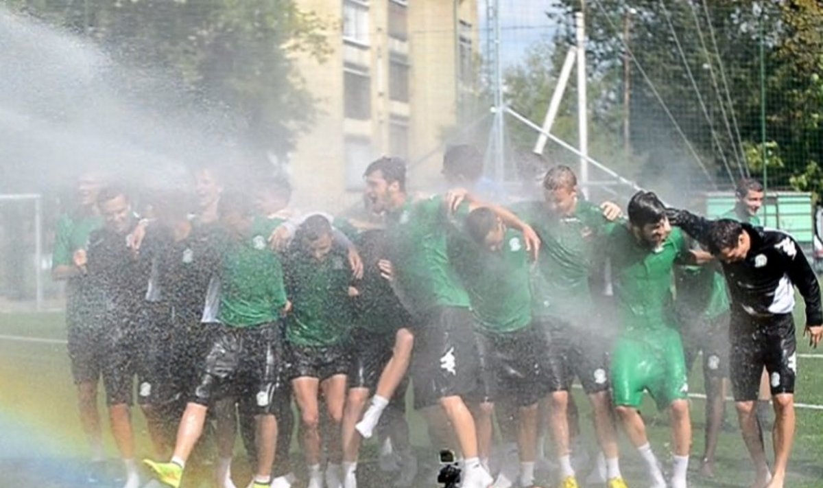"Žalgirio" futbolininkai priima ledinį dušą
