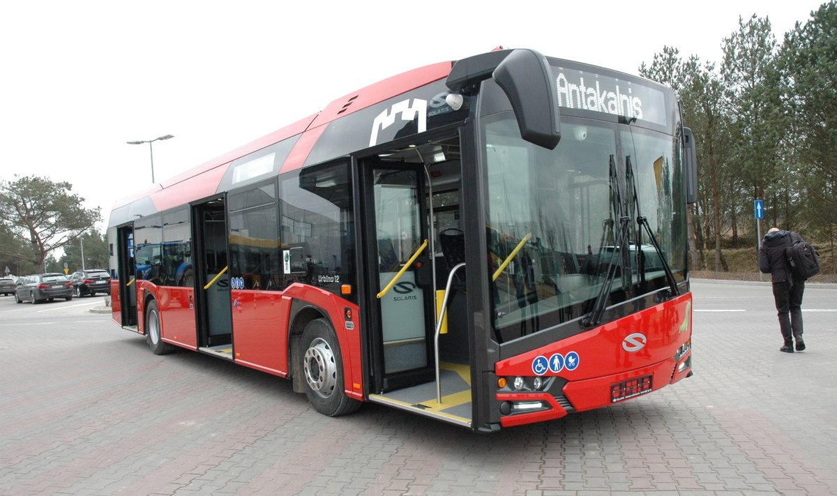 Naujieji Vilniaus autobusai "Solaris Urbino"