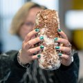 Хлеб со сверчками: В Хельсинки его разбирают как горячие пирожки
