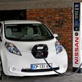 Elektromobilių lenktynių dalyviai: „Nissan Leaf“