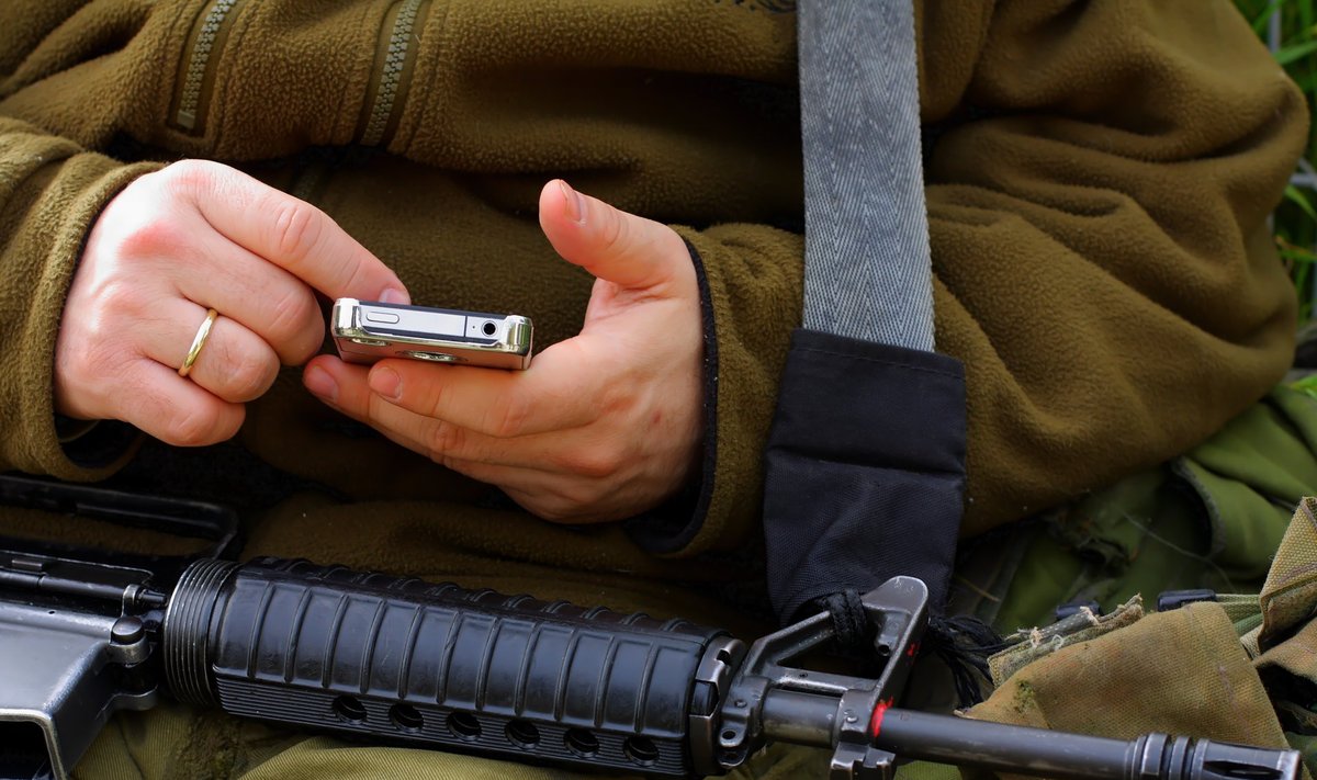 Išmanieji telefonai karo metu