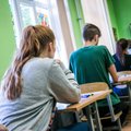 Горсовет Вильнюса сделал три школы национальных меньшинств 12-летками