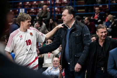 Mindaugas Kuzminskas, Arvydas Sabonis