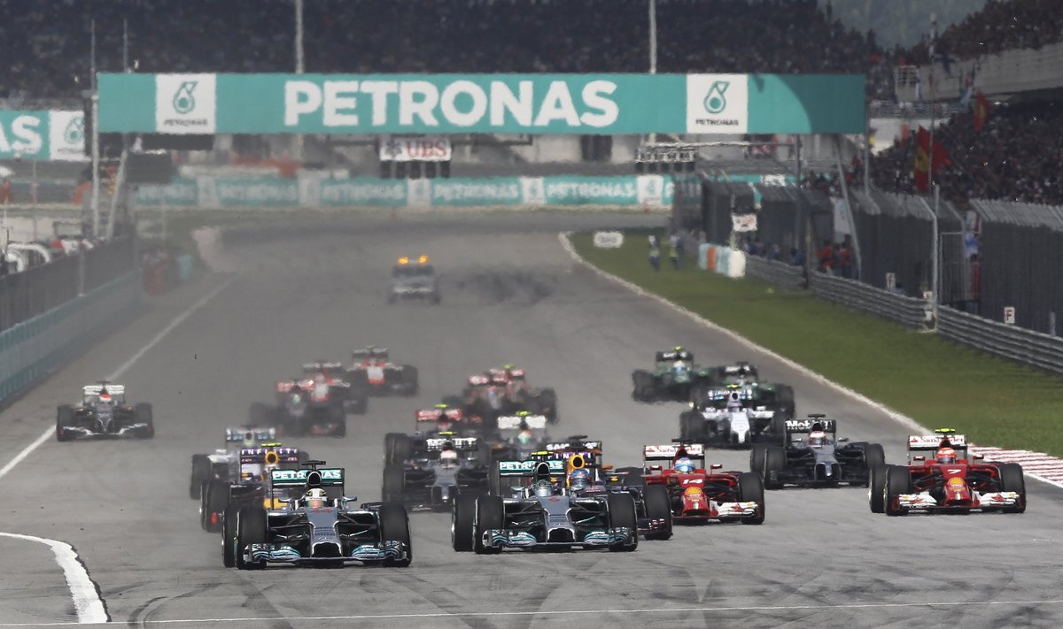 Malaizijos GP lenktynių startas