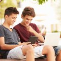 „Vaikų linijos“ atstovė: internetas paaugliams nėra saugi užuovėja