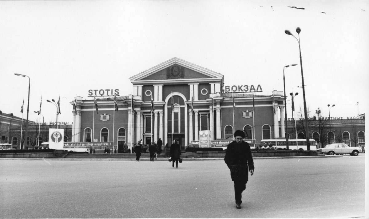 Vilniaus geležinkelio stotis (KTU ASI archyvas)