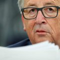 Junckeris tikisi, kad Trumpas susilaikys nuo muitų automobiliams įvedimo