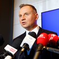 Lenkijos prezidentas Duda pasirašė prieštaringai vertinamą įstatymą dėl Rusijos įtakos